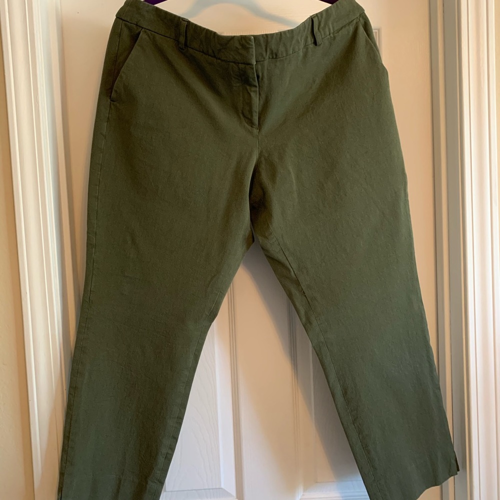 Halogen Olive Green Capri work pants